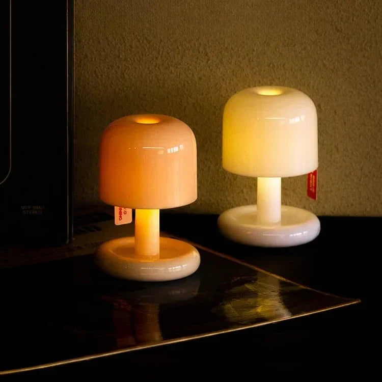 Small Table lamp | Wireless